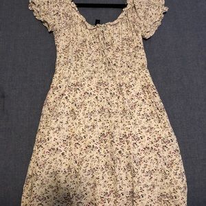 Floral puff sleeve dress